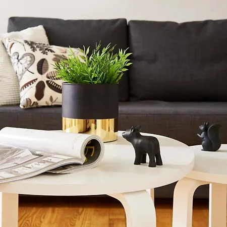 King Street Design For 12