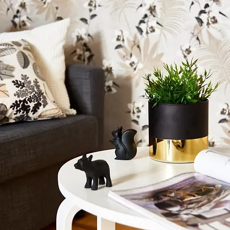 King Street Design For 12 Apartament *