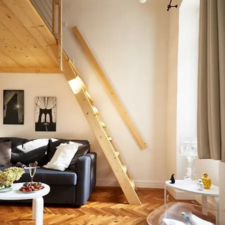 King Street Design For 12 *