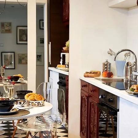 King Street Design For 12 Apartament *