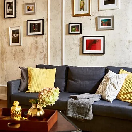 King Street Design For 12 *